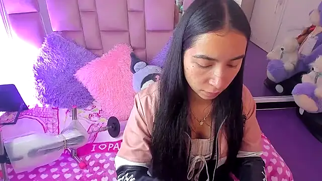 AriadnaCappelletty online show from 04/25/26, 03:53