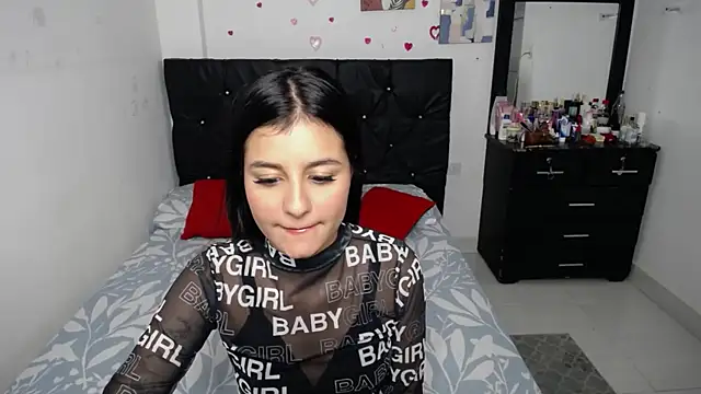 Snapshot of floweer_ chatting on 10/25/25, 08:58 floweer online show from 10/25/25, 08:58