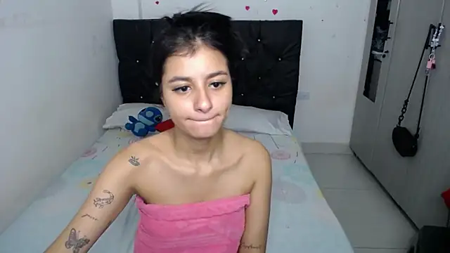 Snapshot of floweer_ chatting on 03/06/26, 04:42 floweer online show from 03/06/26, 04:42