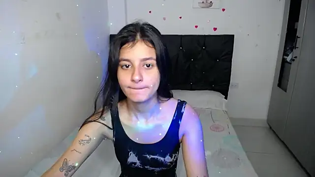 Snapshot of floweer_ chatting on 03/15/26, 07:58 floweer online show from 03/15/26, 07:58