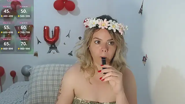 hotmilf4uxxx online show from 06/18/26, 10:19