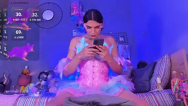 tiffbeatiful online show from 10/30/25, 09:11