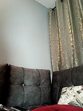 Snapshot of kinkybeby chatting on 12/20/25, 03:19 kinkybeby online show from 12/20/25, 03:19