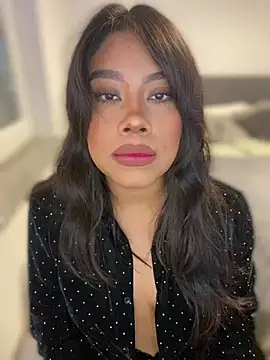 Snapshot of -Sammyxxx chatting on 12/18/24, 06:46 -Sammyxxx online show from 12/18/24, 06:46