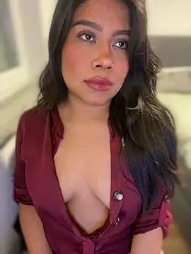 Snapshot of -Sammyxxx chatting on 12/20/24, 09:50 -Sammyxxx online show from 12/20/24, 09:50