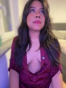 Snapshot of -Sammyxxx chatting on 12/27/24, 07:03 -Sammyxxx online show from 12/27/24, 07:03