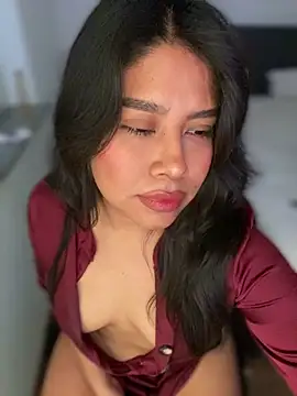 Snapshot of -Sammyxxx chatting on 02/07/25, 04:03 -Sammyxxx online show from 02/07/25, 04:03