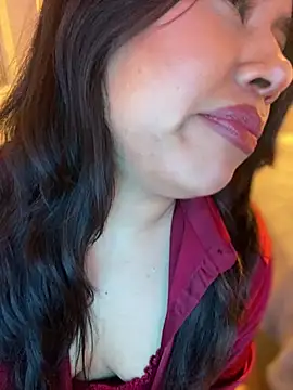 Snapshot of -Sammyxxx chatting on 02/17/25, 05:21 -Sammyxxx online show from 02/17/25, 05:21