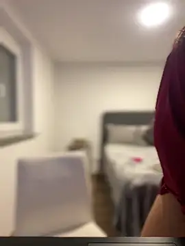 Snapshot of -Sammyxxx chatting on 03/01/25, 10:24 -Sammyxxx online show from 03/01/25, 10:24