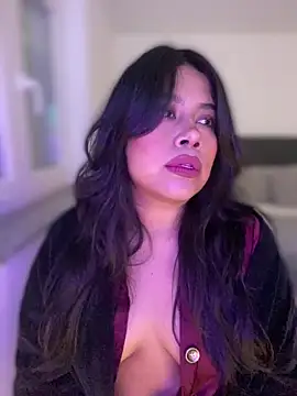 Snapshot of -Sammyxxx chatting on 03/14/25, 12:40 -Sammyxxx online show from 03/14/25, 12:40