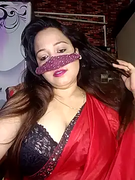 Snapshot of albelasummi702 chatting on 03/13/26, 12:17 albelasummi702 online show from 03/13/26, 12:17