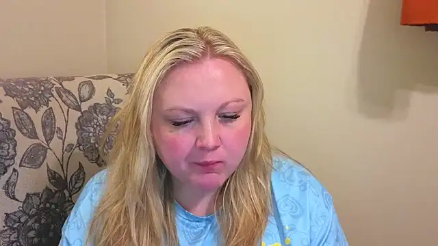 PhatAssBlond online show from 04/27/26, 07:56