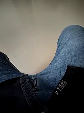 SplitPrestige19 online show from 11/14/25, 10:36