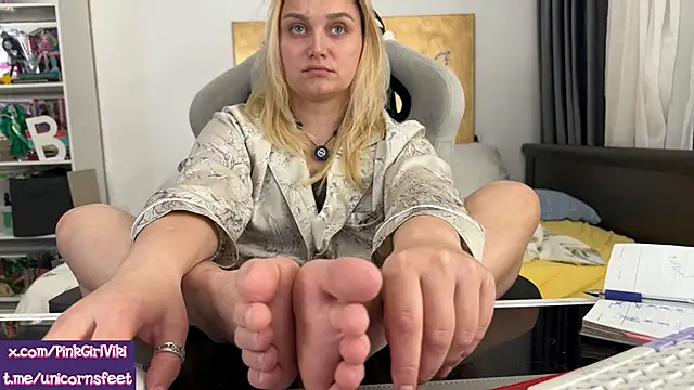 Snapshot of unicornsfeet chatting on 04/29/26, 05:30 unicornsfeet online show from 04/29/26, 05:30