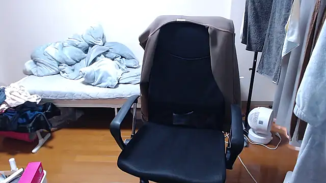 Snapshot of izumi__123 chatting on 03/17/26, 12:59 izumi 123 online show from 03/17/26, 12:59