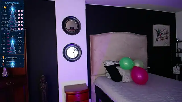 lia huan online show from 12/27/24, 05:59