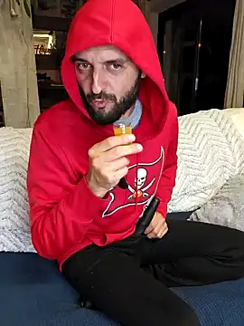 Jade Emeraud online show from 12/06/24, 11:03