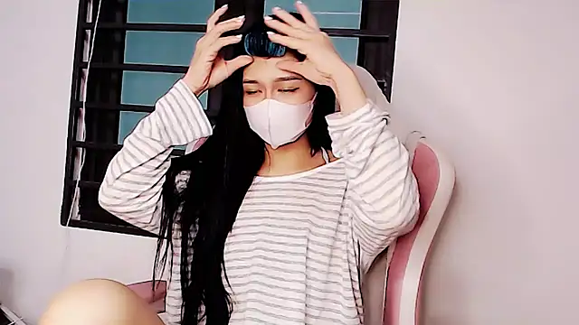 Snapshot of phuong-anh1709 chatting on 02/02/26, 04:33 phuong-anh1709 online show from 02/02/26, 04:33