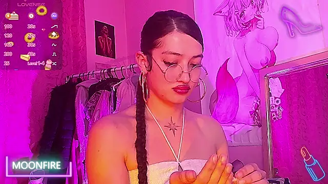 moonfiredancer online show from 09/29/25, 04:17