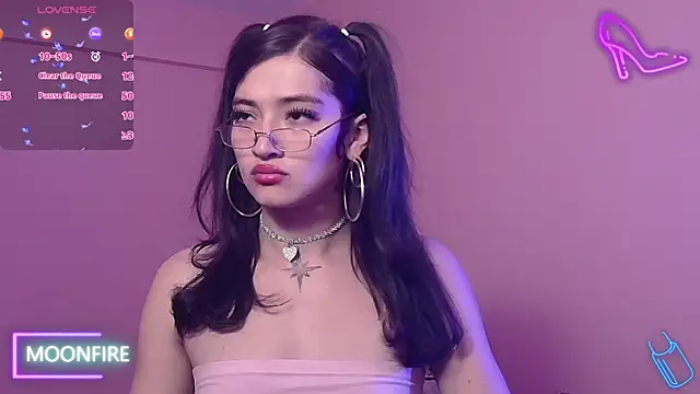 moonfiredancer online show from 11/25/25, 04:12