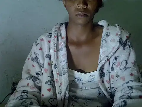 ElianeHot online show from 05/18/26, 07:09