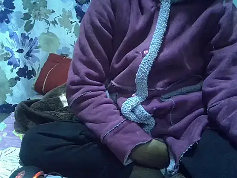 ElianeHot online show from 06/19/26, 05:28