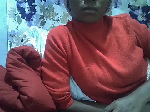 ElianeHot online show from 06/27/26, 05:29