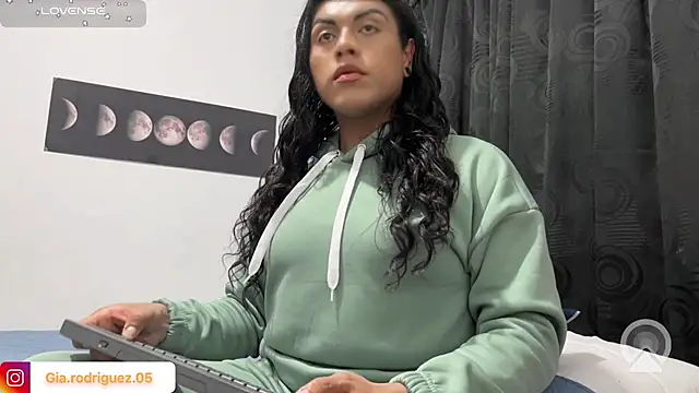 Snapshot of Ariana_Rodriguez_ chatting on 07/05/26, 04:30 Ariana Rodriguez online show from 07/05/26, 04:30