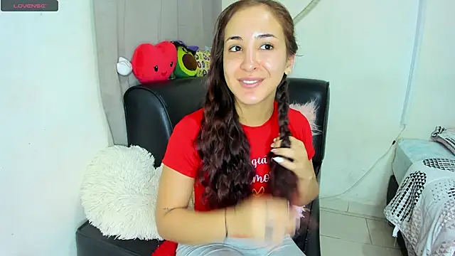 Snapshot of Gothic_slut-without_limit chatting on 03/07/25, 08:00 Gothic slut-without limit online show from 03/07/25, 08:00