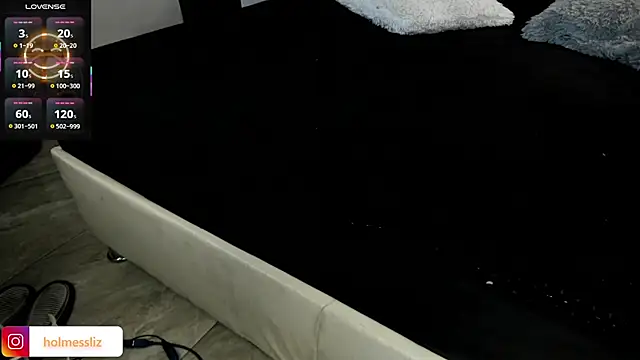 LIZ HOLMES online show from 03/08/25, 10:00