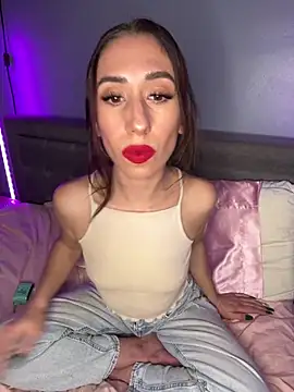 petitebarbiexxx online show from 12/03/24, 03:41