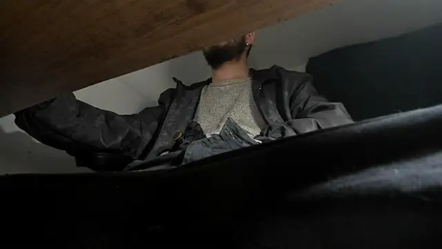 s sven03 online show from 12/20/24, 07:12