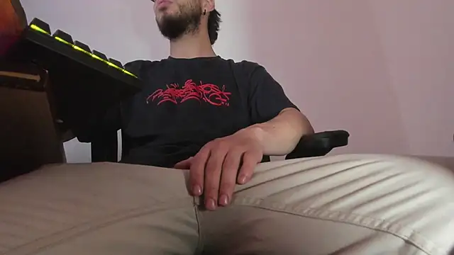 s sven03 online show from 10/25/25, 10:15