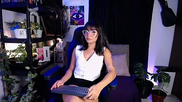 Snapshot of medusa_025 chatting on 03/12/25, 05:35 medusa 025 online show from 03/12/25, 05:35