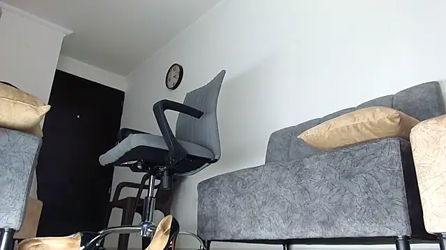 Valenn rey online show from 11/19/25, 08:20