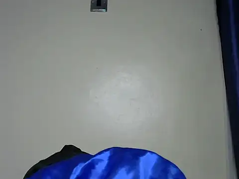 Rasta tattooed online show from 11/11/25, 09:48