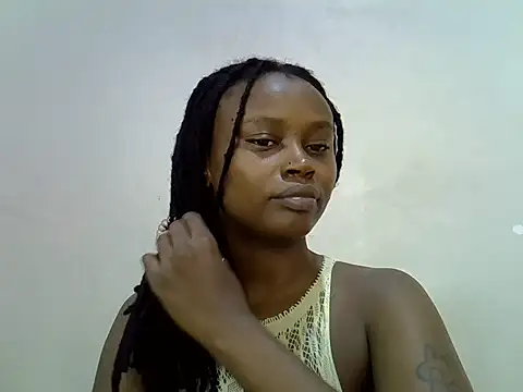 Rasta tattooed online show from 04/25/26, 03:31