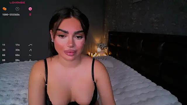 babyleilaa online show from 12/14/24, 04:20