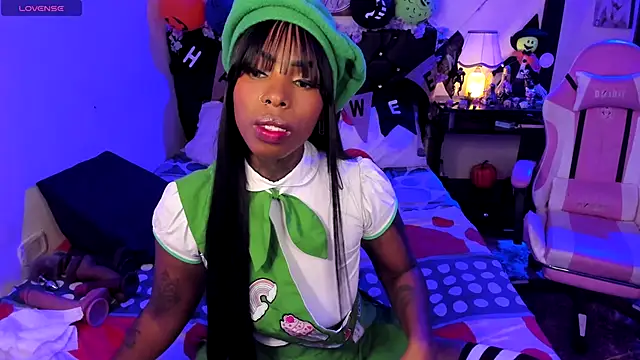 kary bunny3 online show from 10/26/25, 06:30