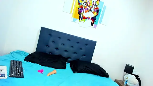 brenda sofia2 online show from 10/27/25, 02:37