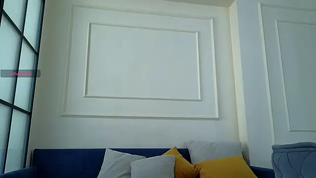 Snapshot of yumimia chatting on 06/12/26, 10:36 yumimia online show from 06/12/26, 10:36