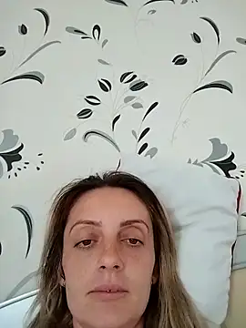 Snapshot of SophyGirl chatting on 04/15/26, 12:34 SophyGirl online show from 04/15/26, 12:34