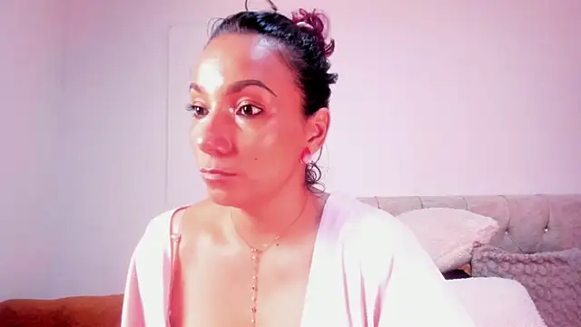 amber demons2021 online show from 03/18/25, 10:04