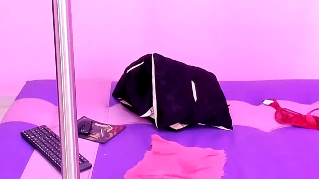 mature dirty squirt online show from 03/22/25, 06:25