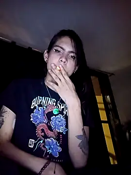 lilithnyx333 online show from 05/04/26, 04:08