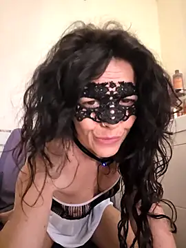 EmySkinny85 online show from 05/06/26, 09:58