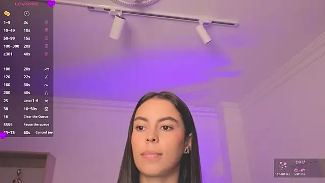 Aleejaa   online show from 06/05/26, 11:38