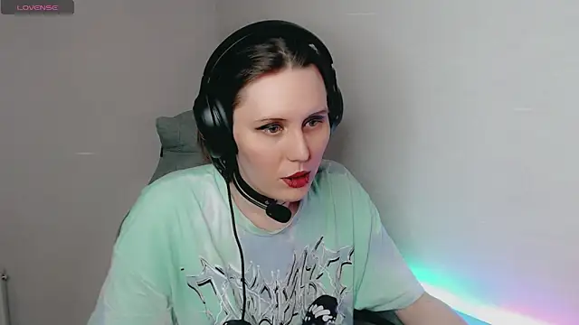 tracy cooper online show from 12/06/24, 01:18