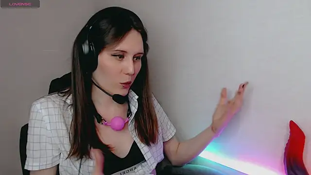 tracy cooper online show from 12/24/24, 01:59