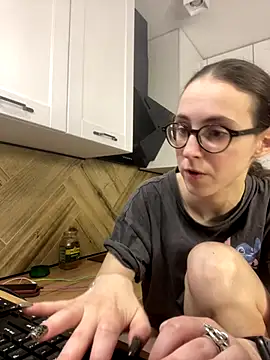 MartiniiSelenna online show from 11/29/25, 06:38